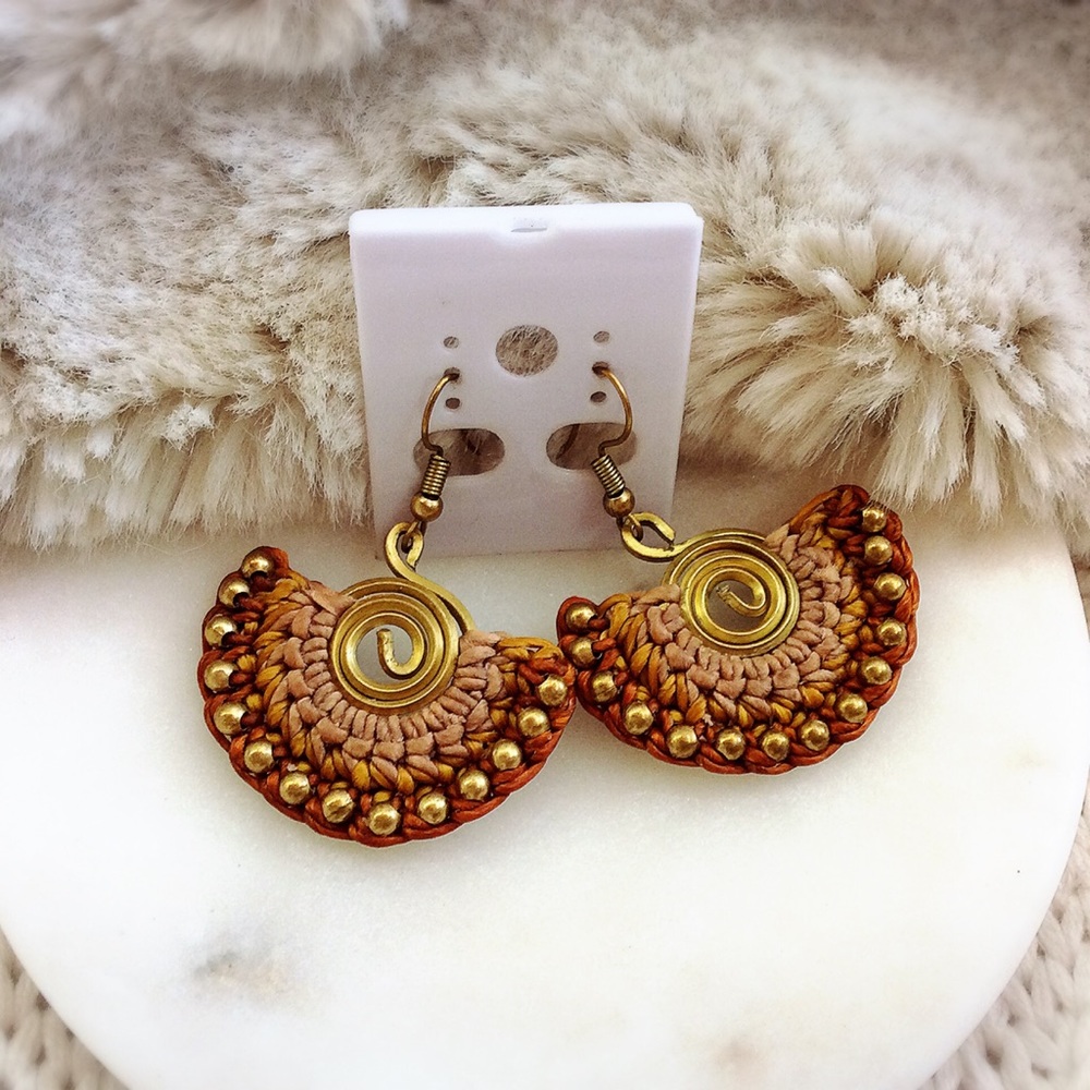 BOHO Brown Earring - Picture 7 of 7